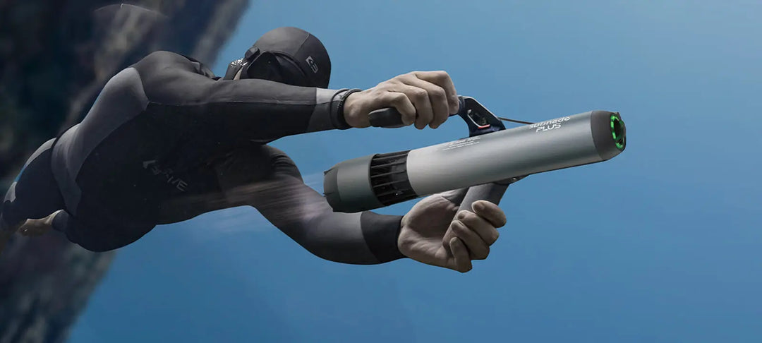 Underwater Scooter Buying Guide: Speed, Thrust, Runtime, Weight, and Depth